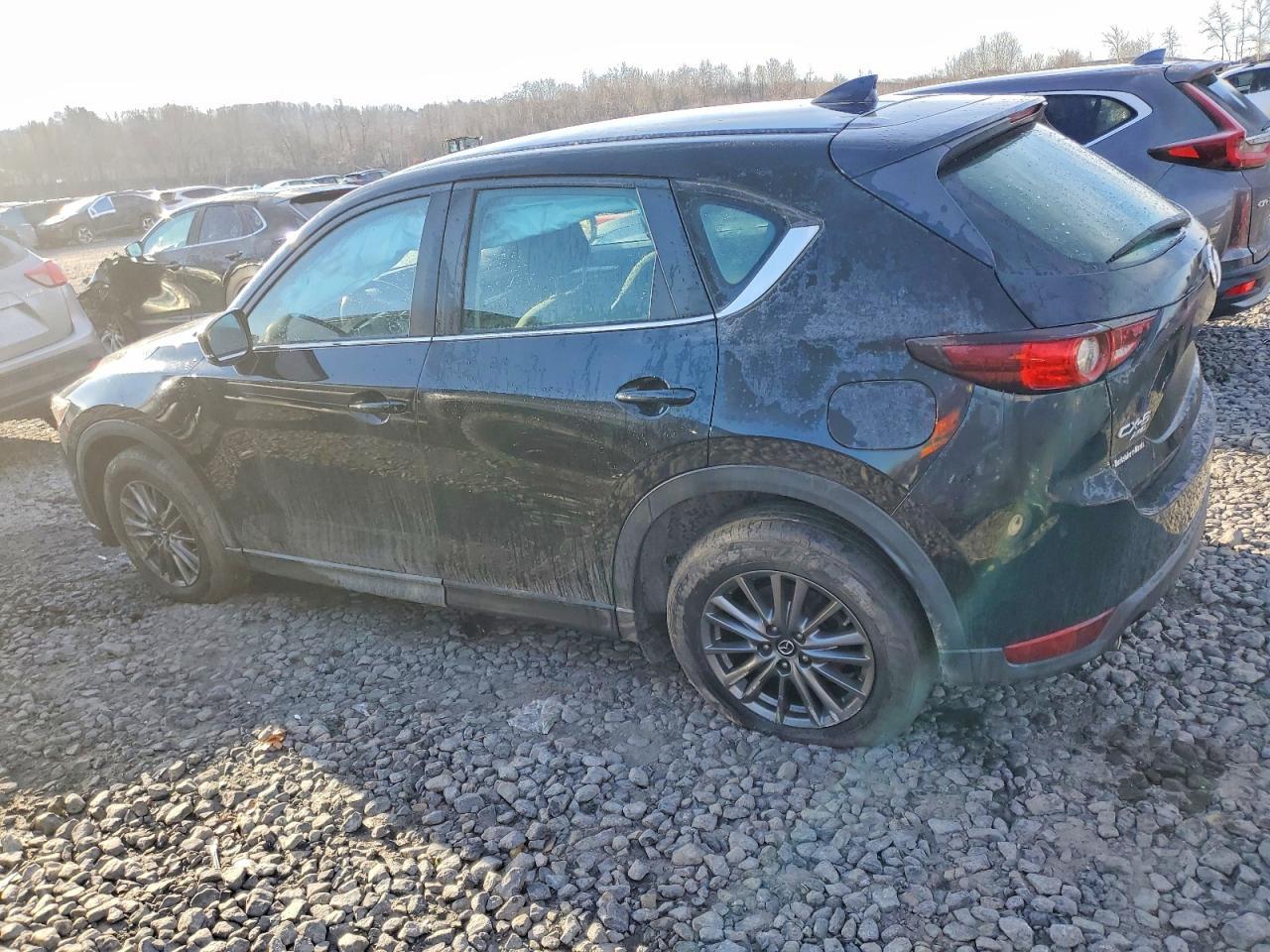 2018 Mazda Cx-5 Sport - Image 2
