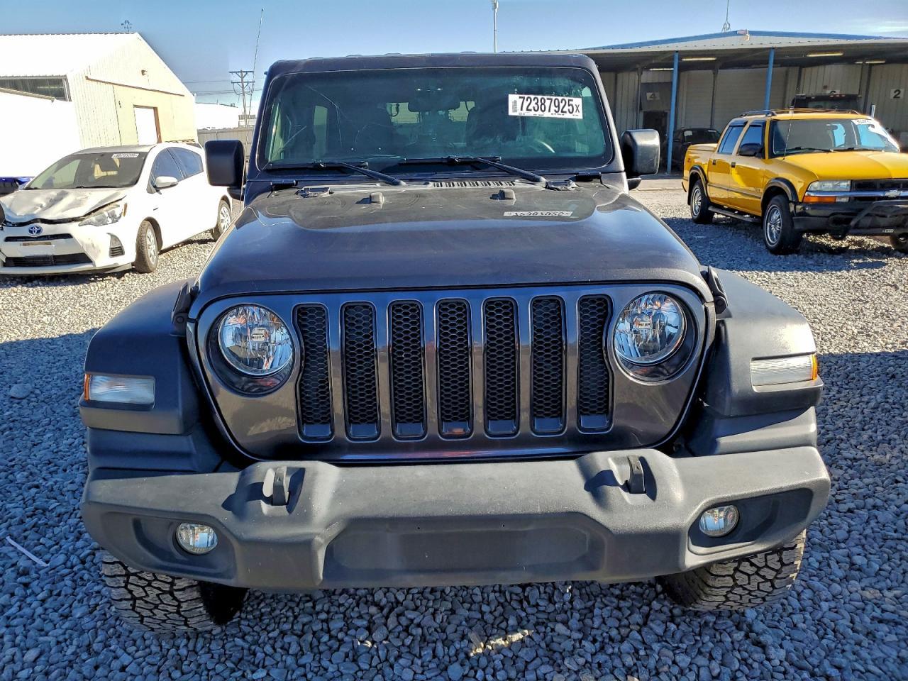 2020 Jeep Wrangler Unlimited Sport - Фото 5