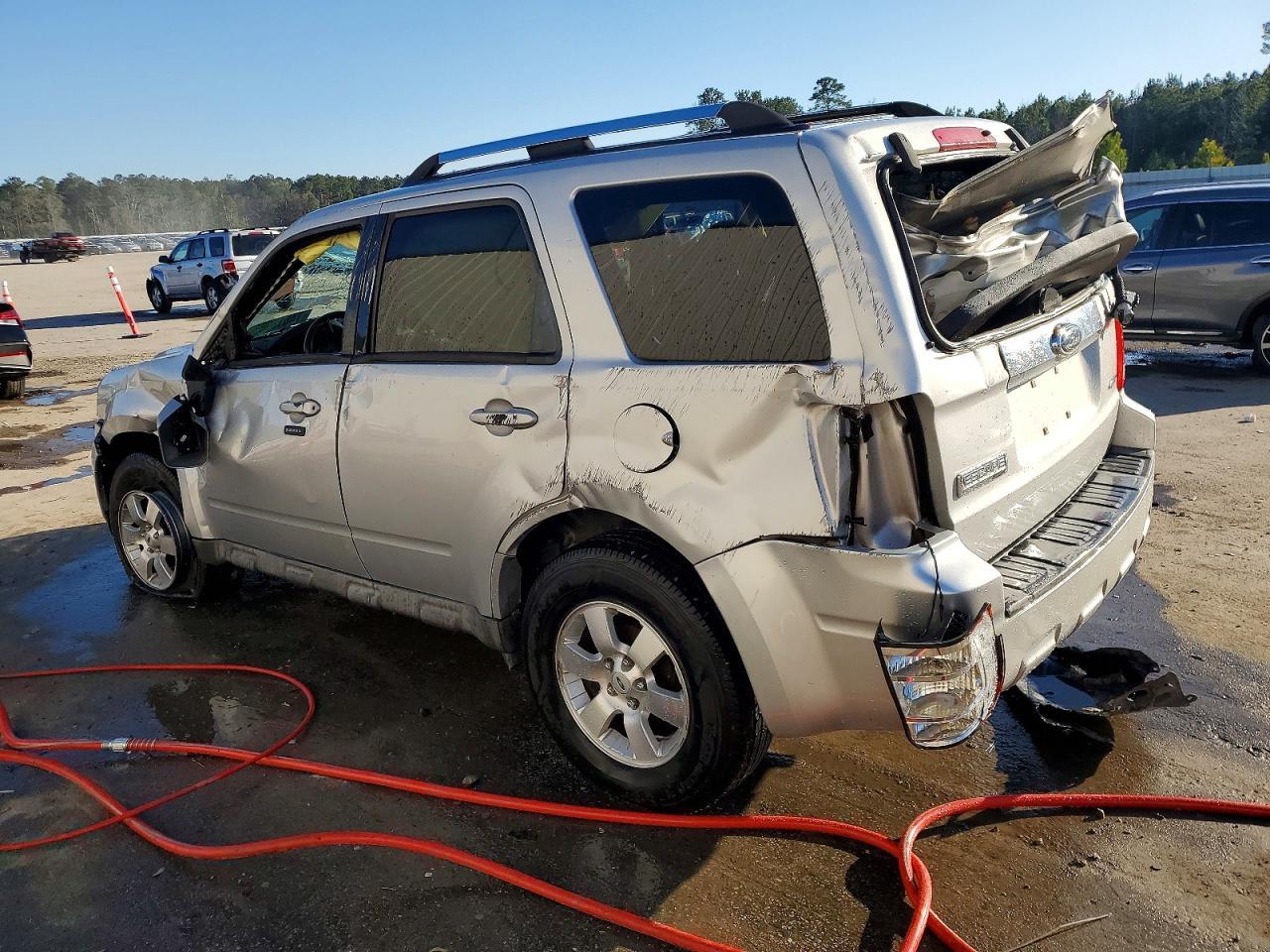 2009 Ford Escape Limited - Фото 2