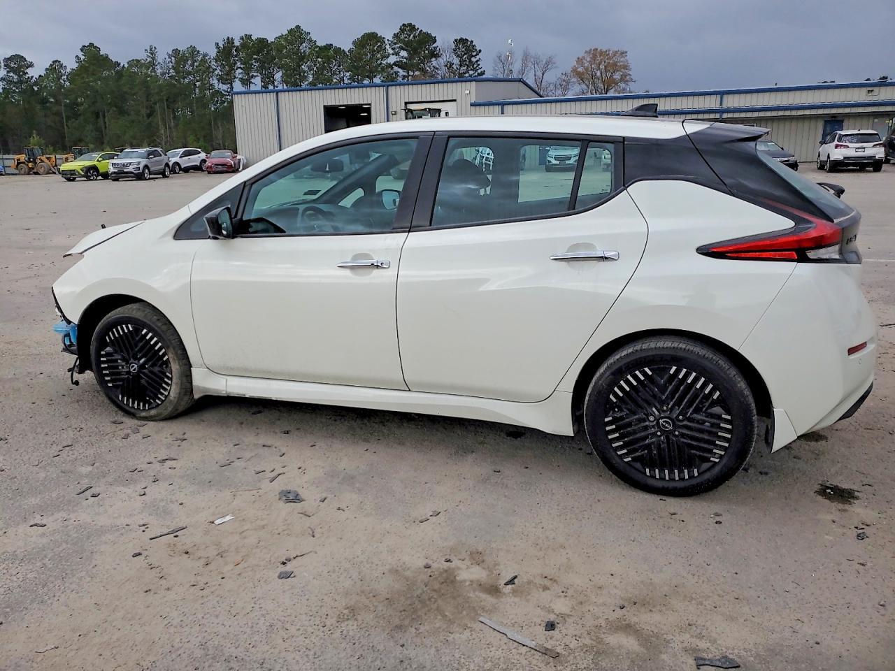 2023 Nissan Leaf Sv Plus - Фото 2