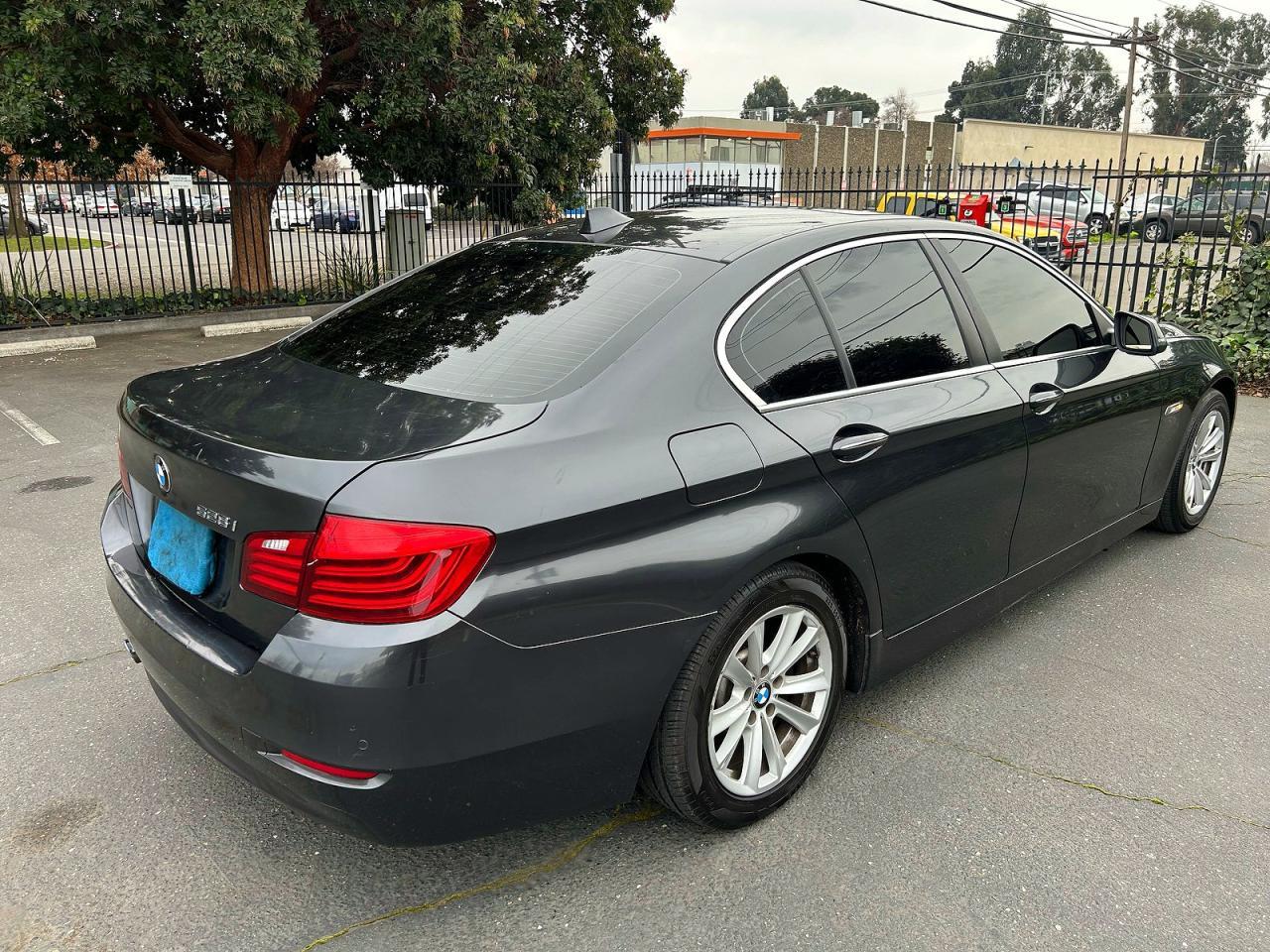 2014 BMW 528 I - Image 4