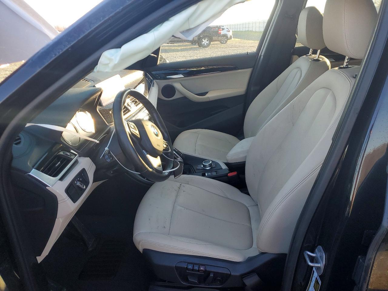 2021 BMW X1 xDrive28I - Фото 7