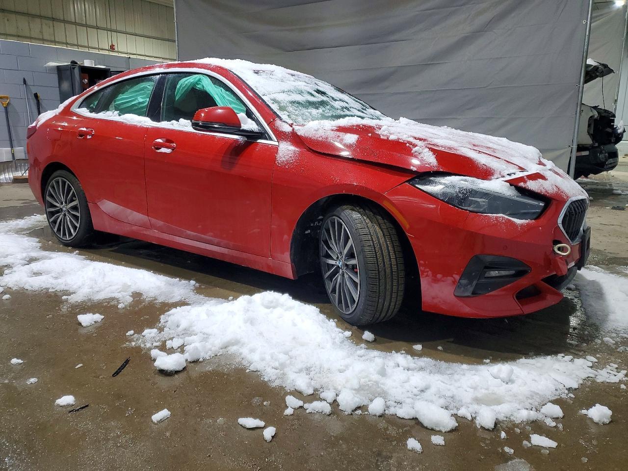 2021 BMW 228Xi - Фото 4