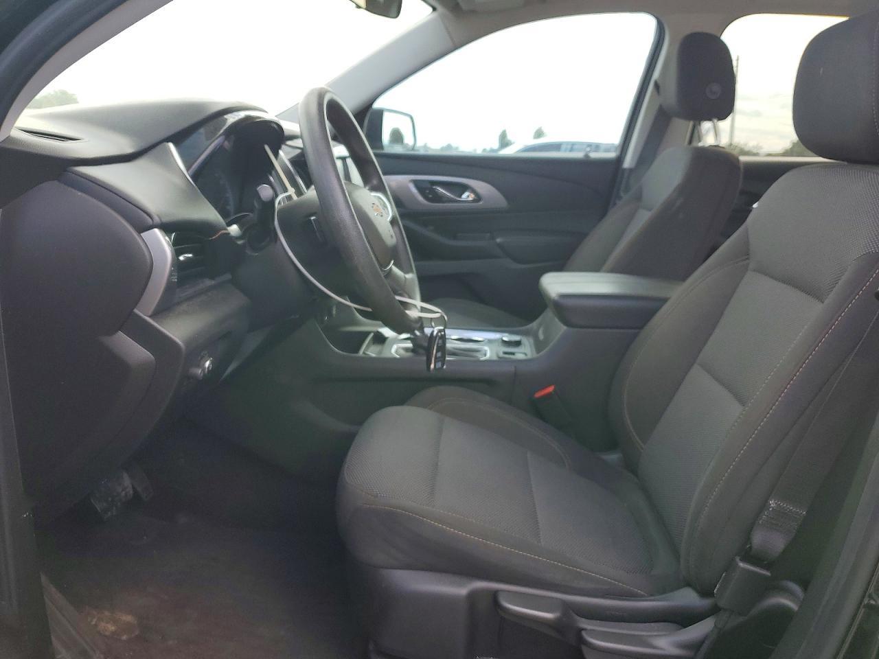 2019 Chevrolet Traverse Ls - Фото 7