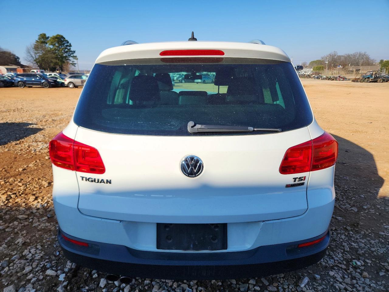 2017 Volkswagen Tiguan - Фото 6