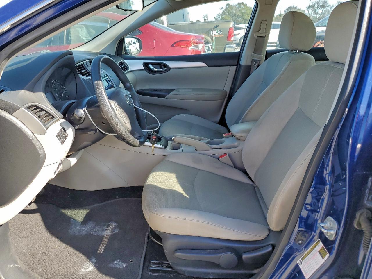 2016 Nissan Sentra S - Фото 7