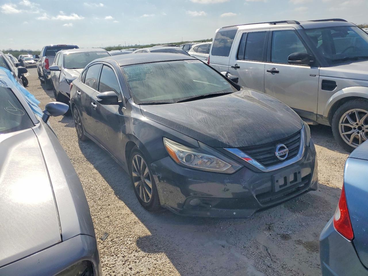 2017 Niss Altima 2.5 - Фото 4