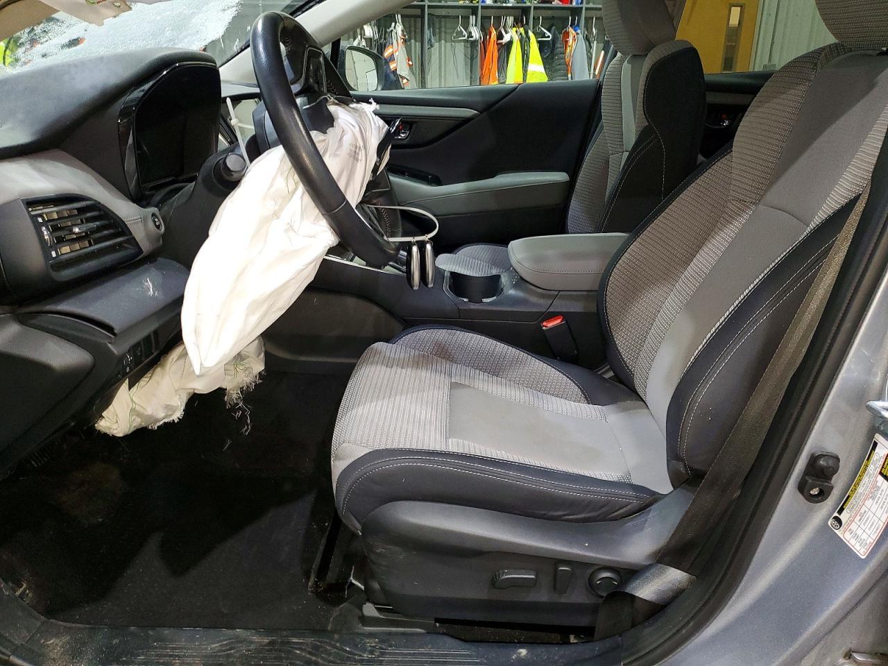 2024 Subaru Outback Premium - Image 7