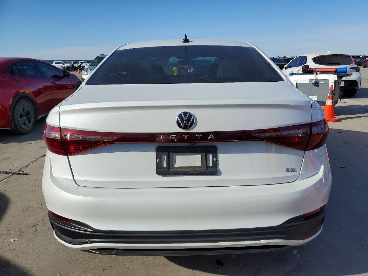 2025 Volkswagen Jetta Se - Image 6