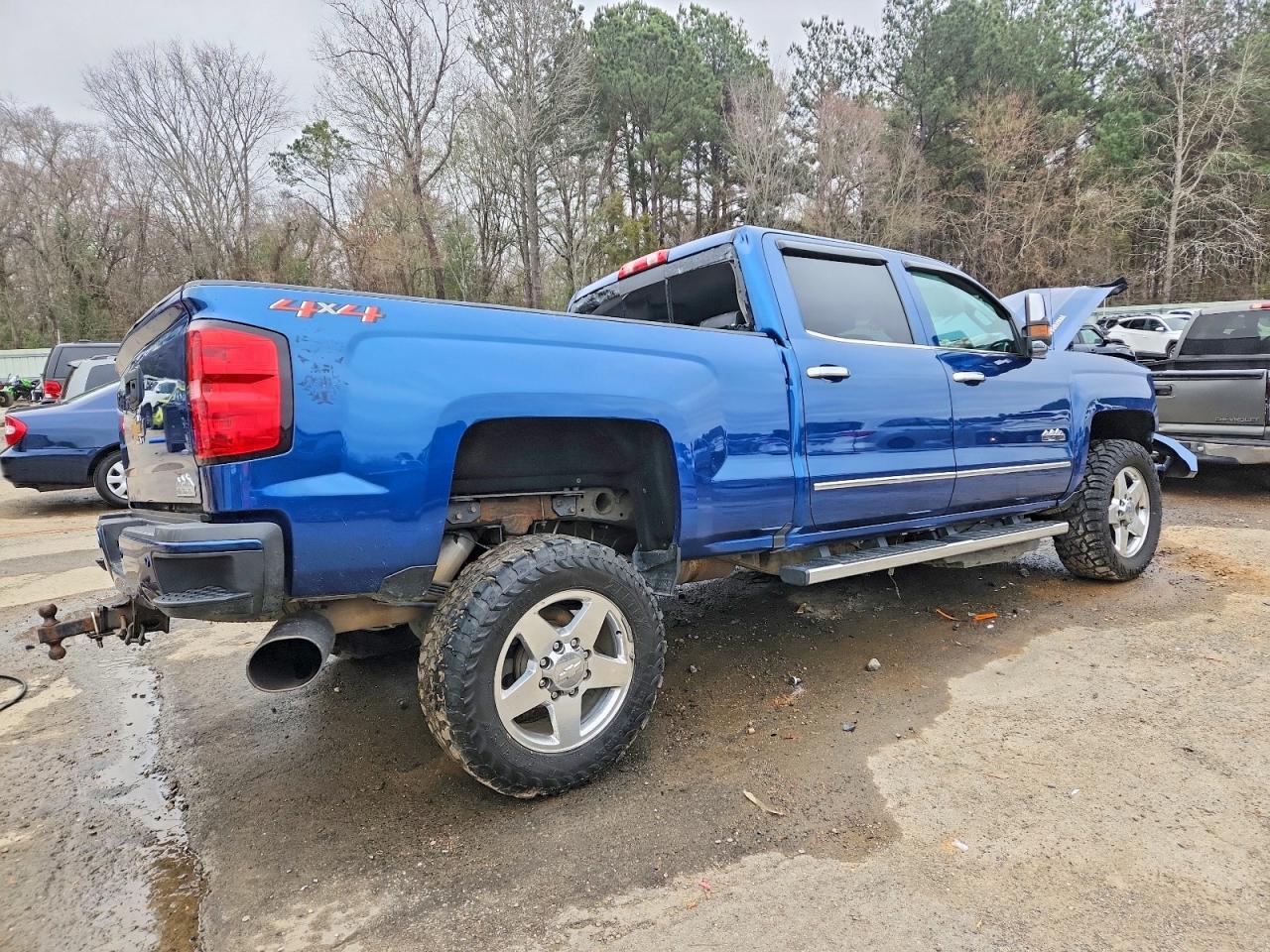 2019 Chevrolet Silverado K2500 High Country - Фото 3