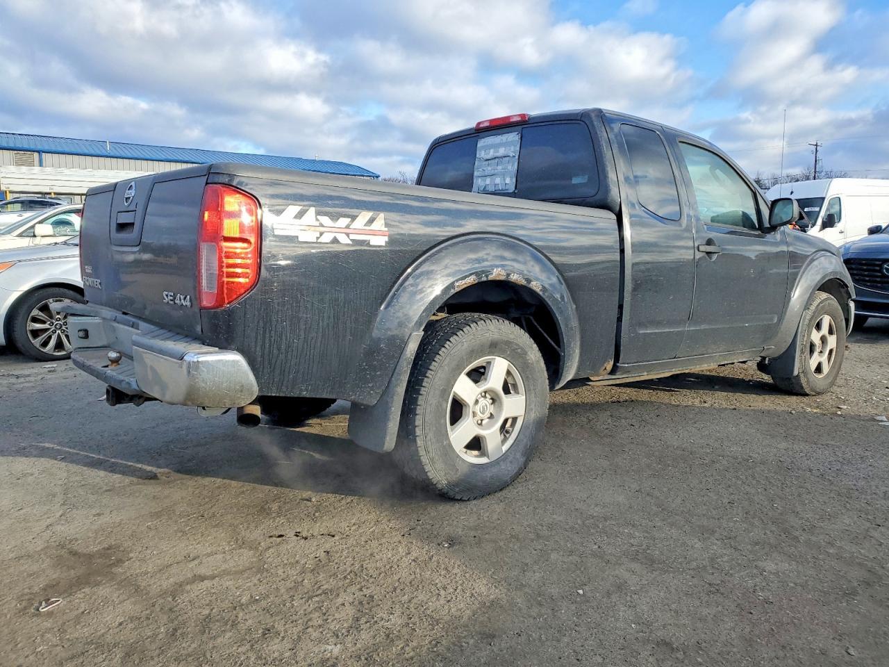 2007 Nissan Frontier - Фото 3