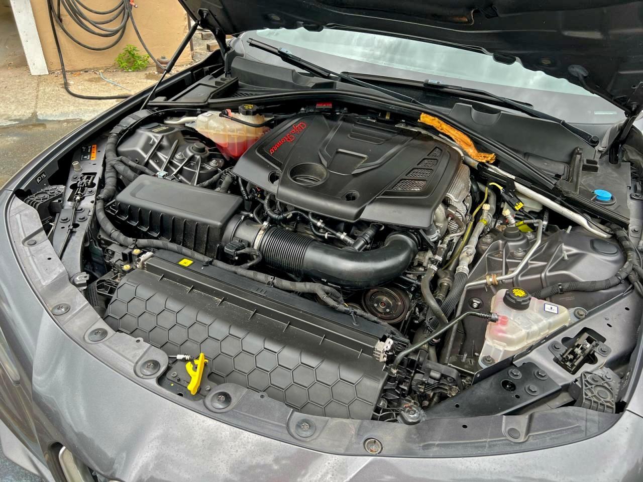 2017 Alfa Romeo Giulia Ti Q4 - Фото 7