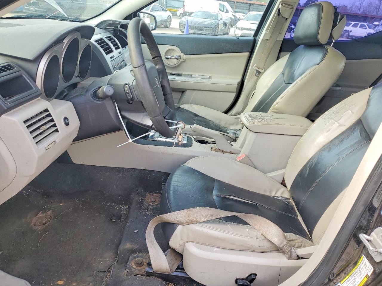 2010 Dodge Avenger R/T - Image 7