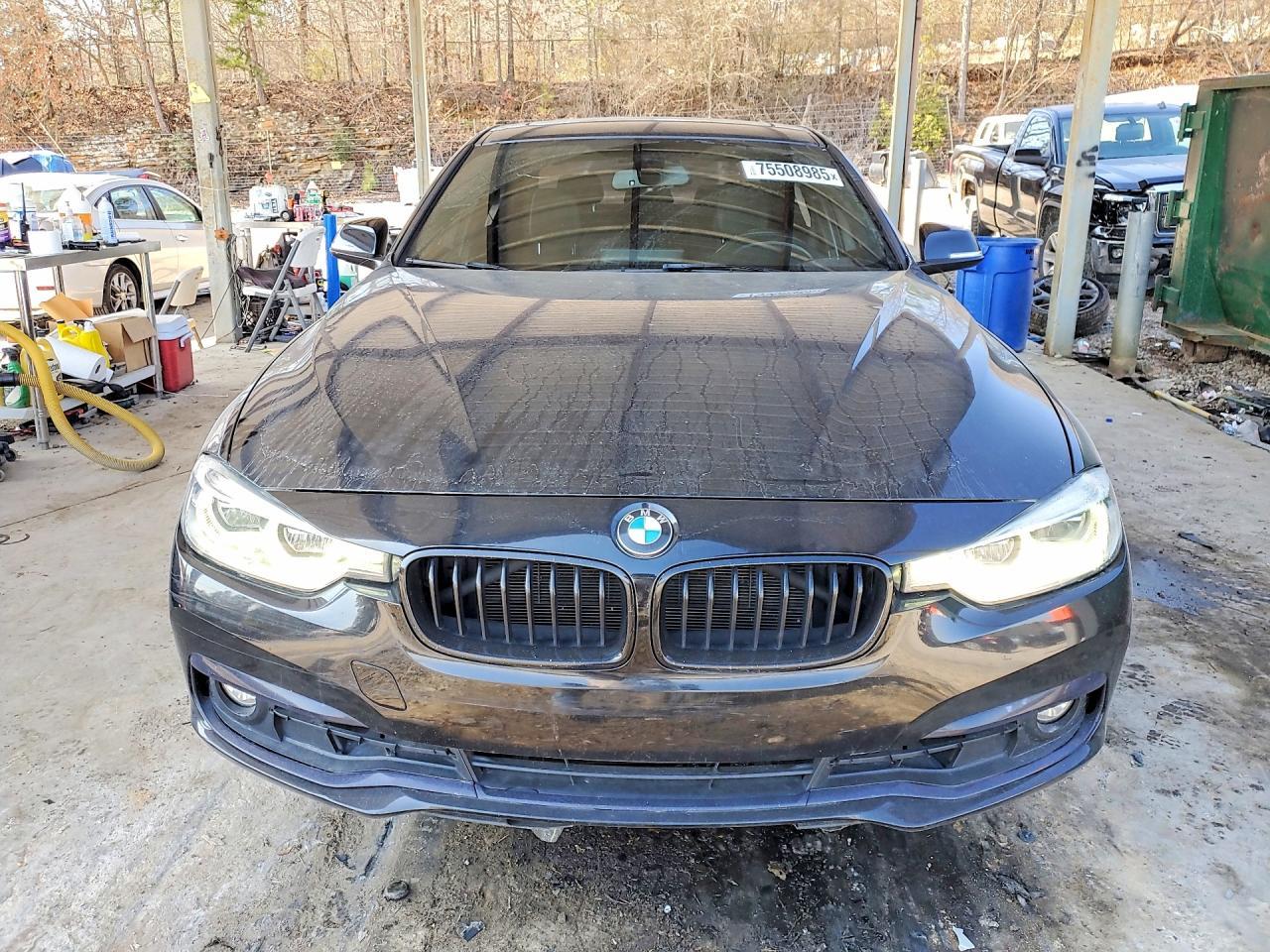 2018 BMW 330 I - Фото 5