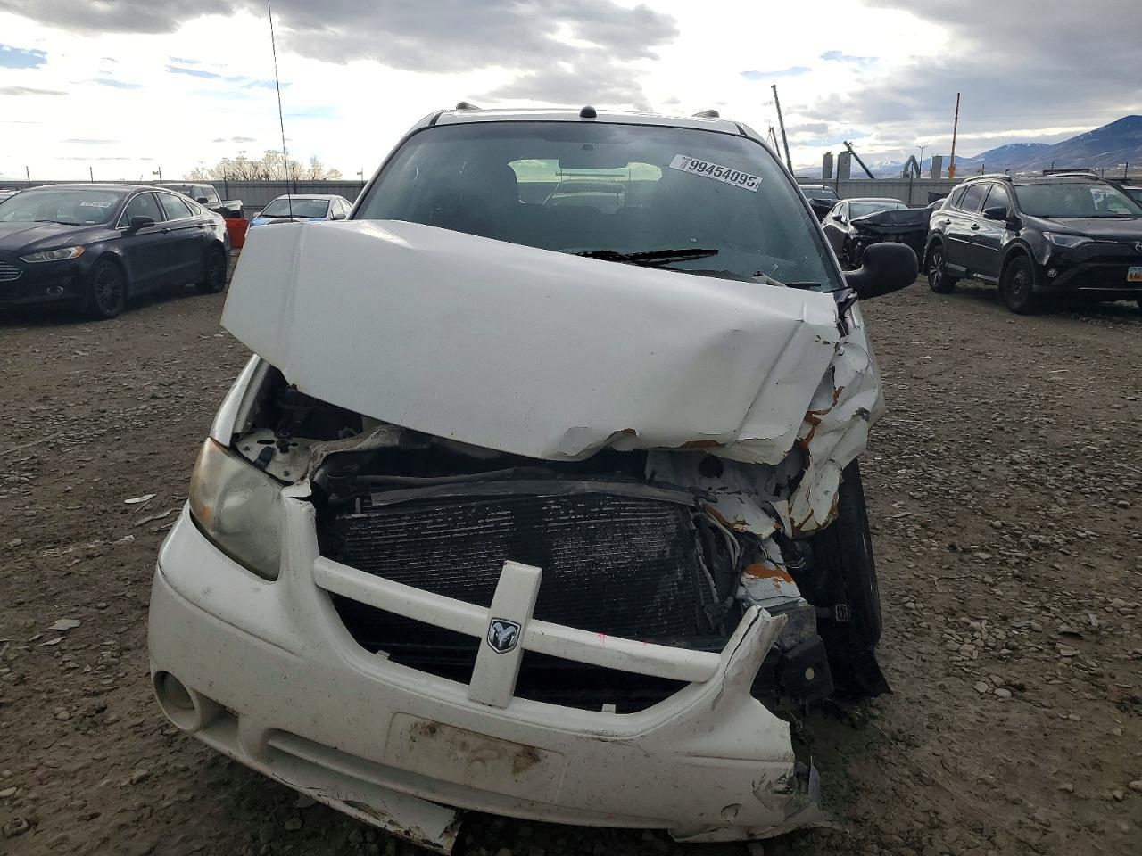 2005 Dodge Grand Caravan Sxt - Фото 5