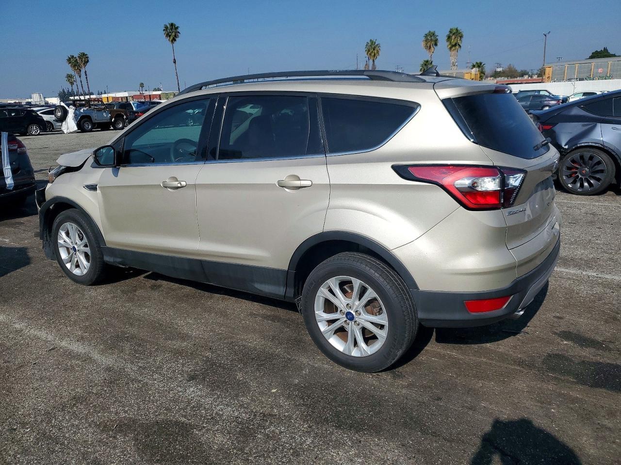 2018 Ford Escape Se - Image 2