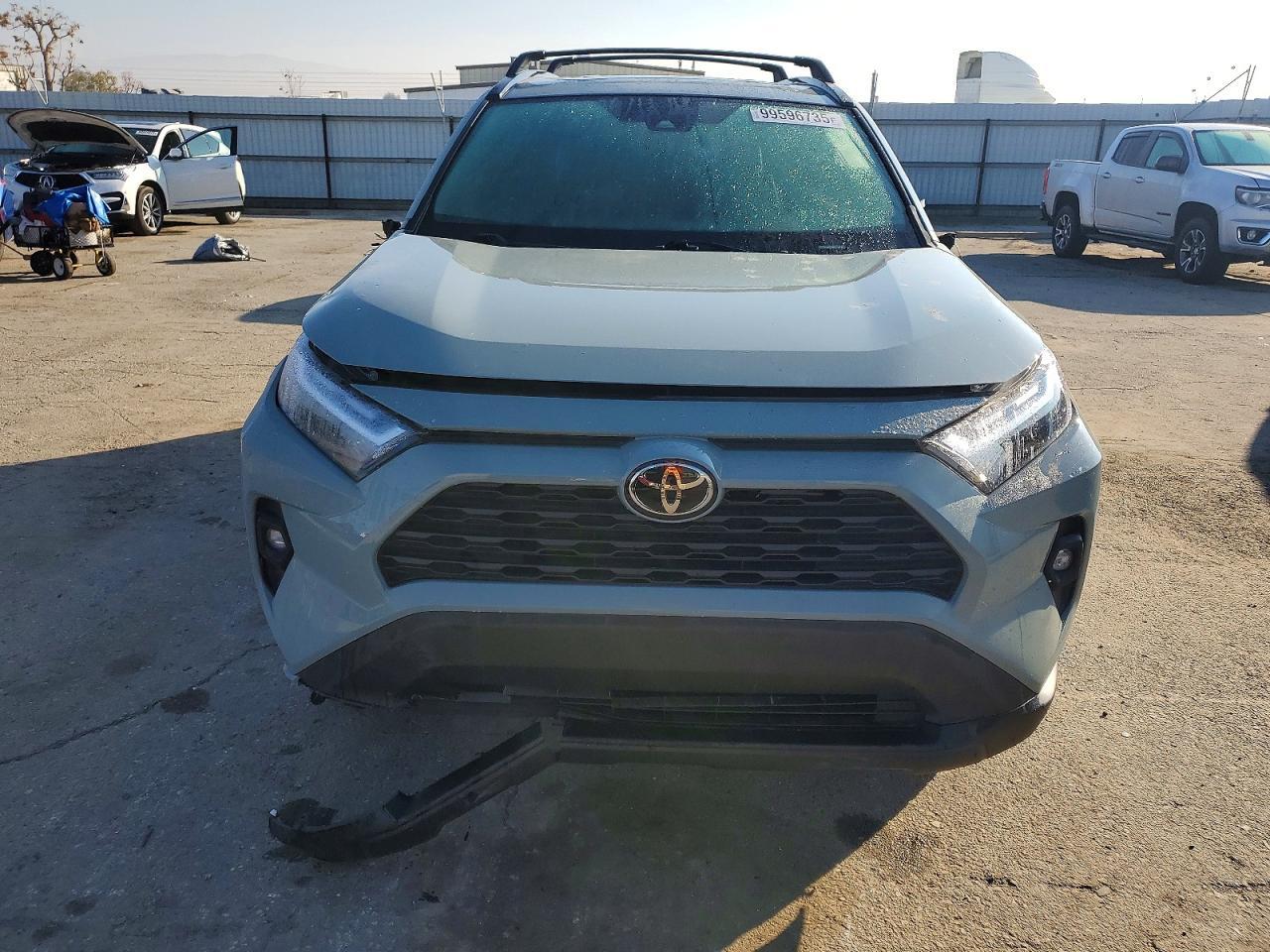 2023 Toyota Rav4 Xle Premium - Фото 5