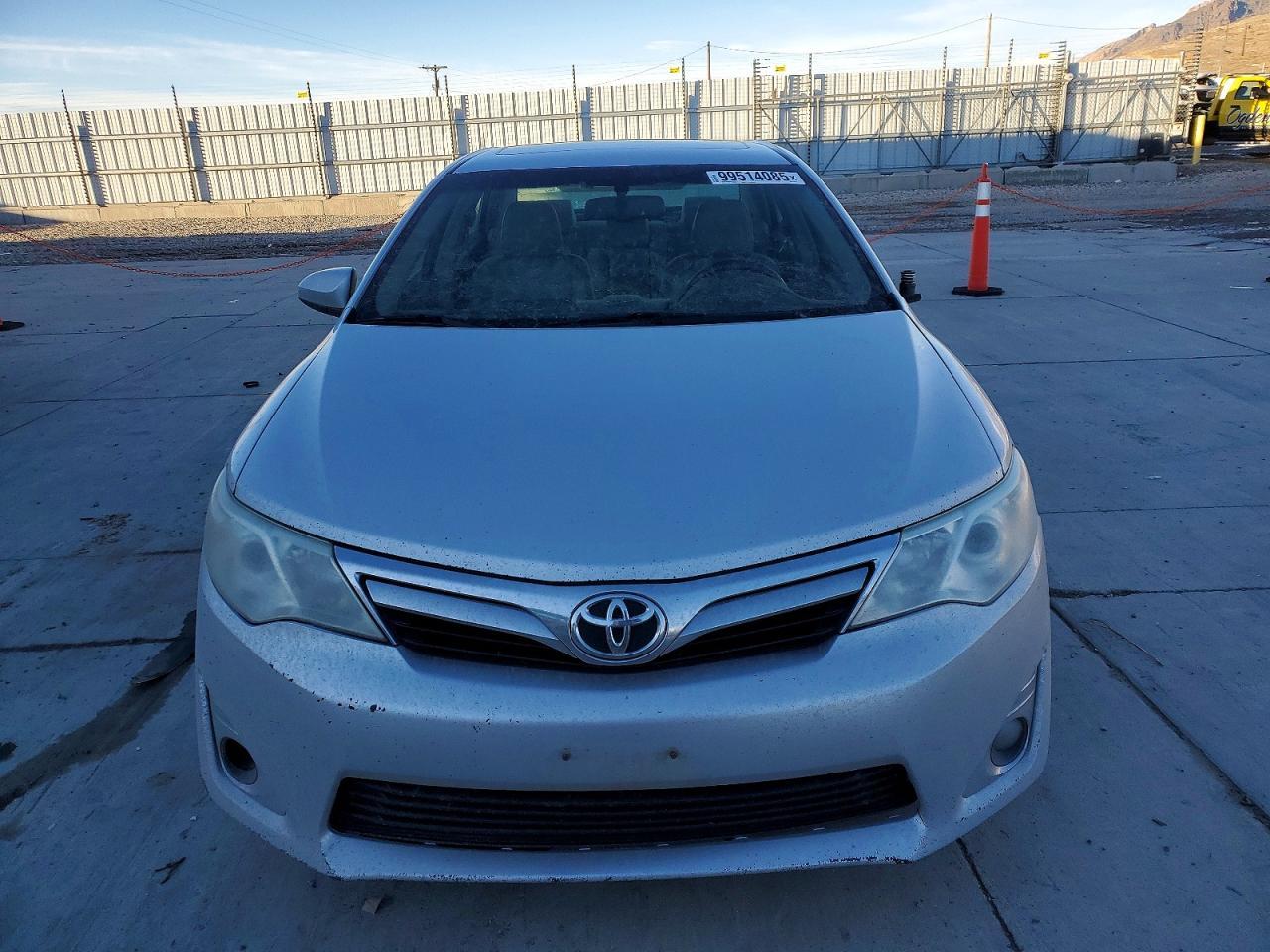 2014 Toyota Camry - Фото 5