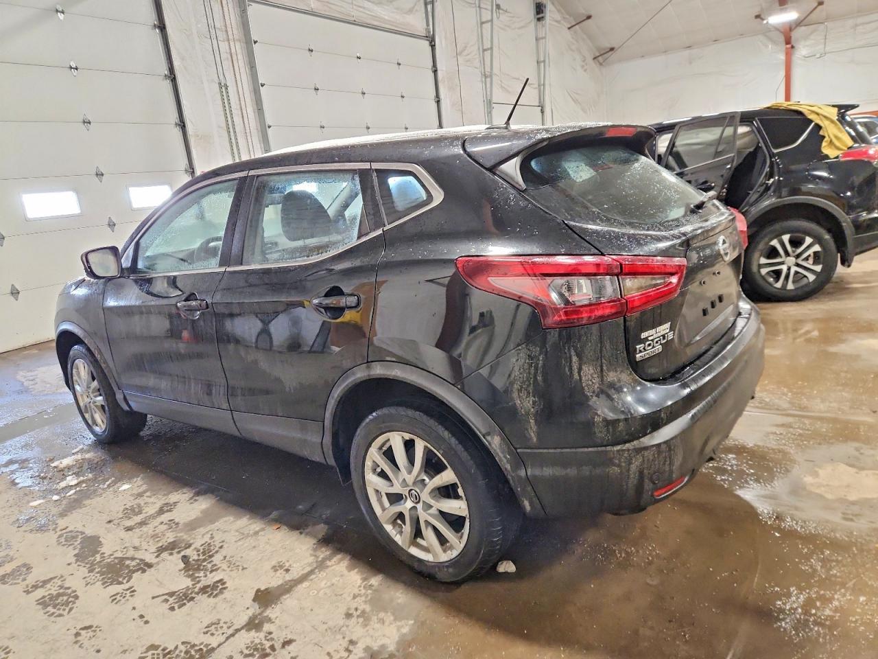 2021 Nissan Rogue Sport S - Image 2