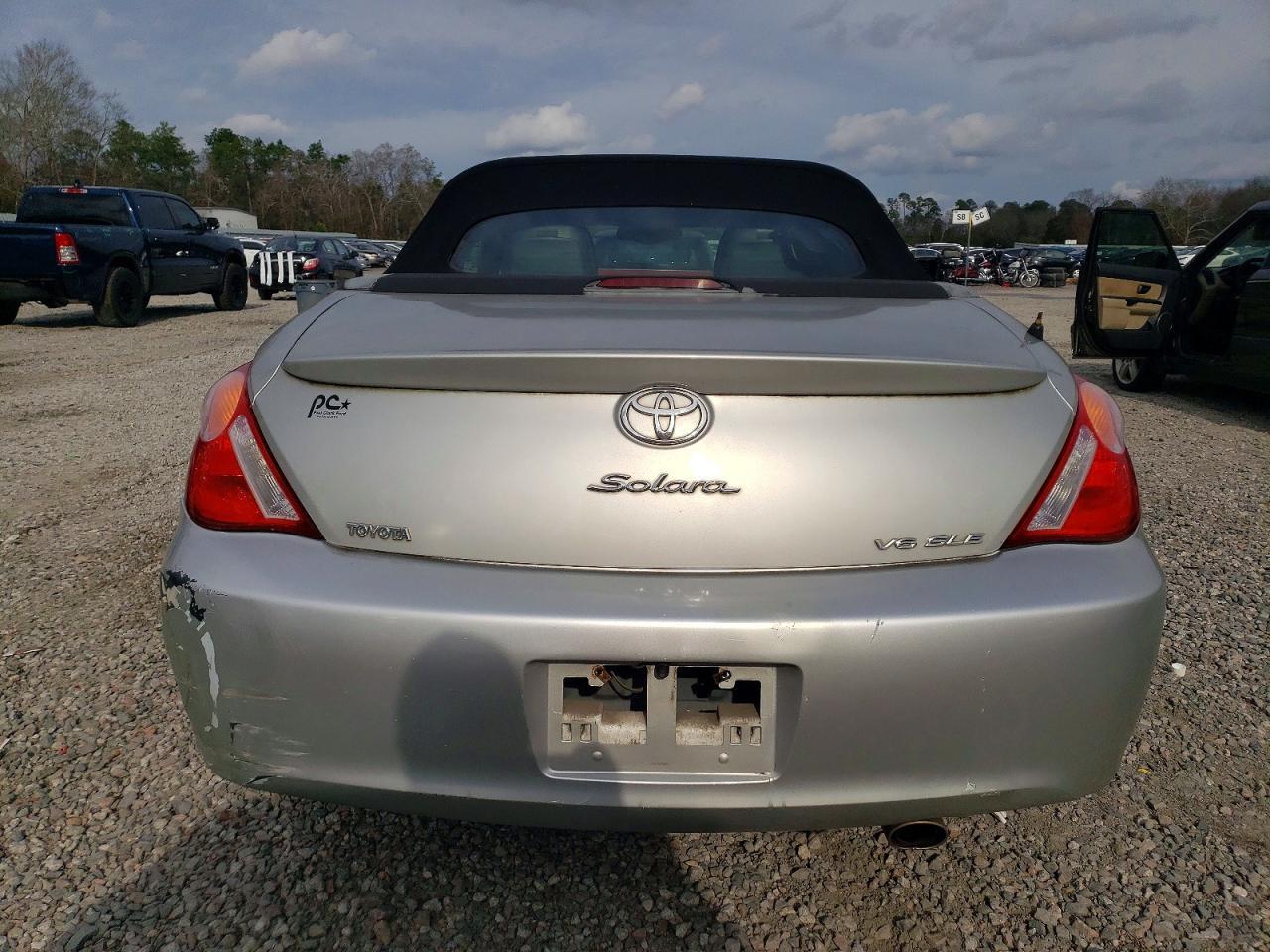 2005 Toyota Camry Solara Se - Image 6
