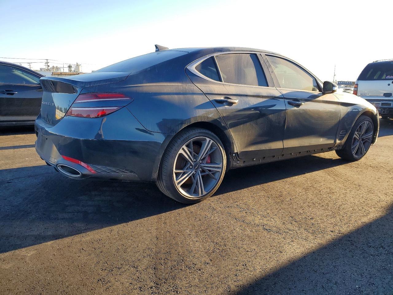 2025 Genesis G70 Base - Image 3