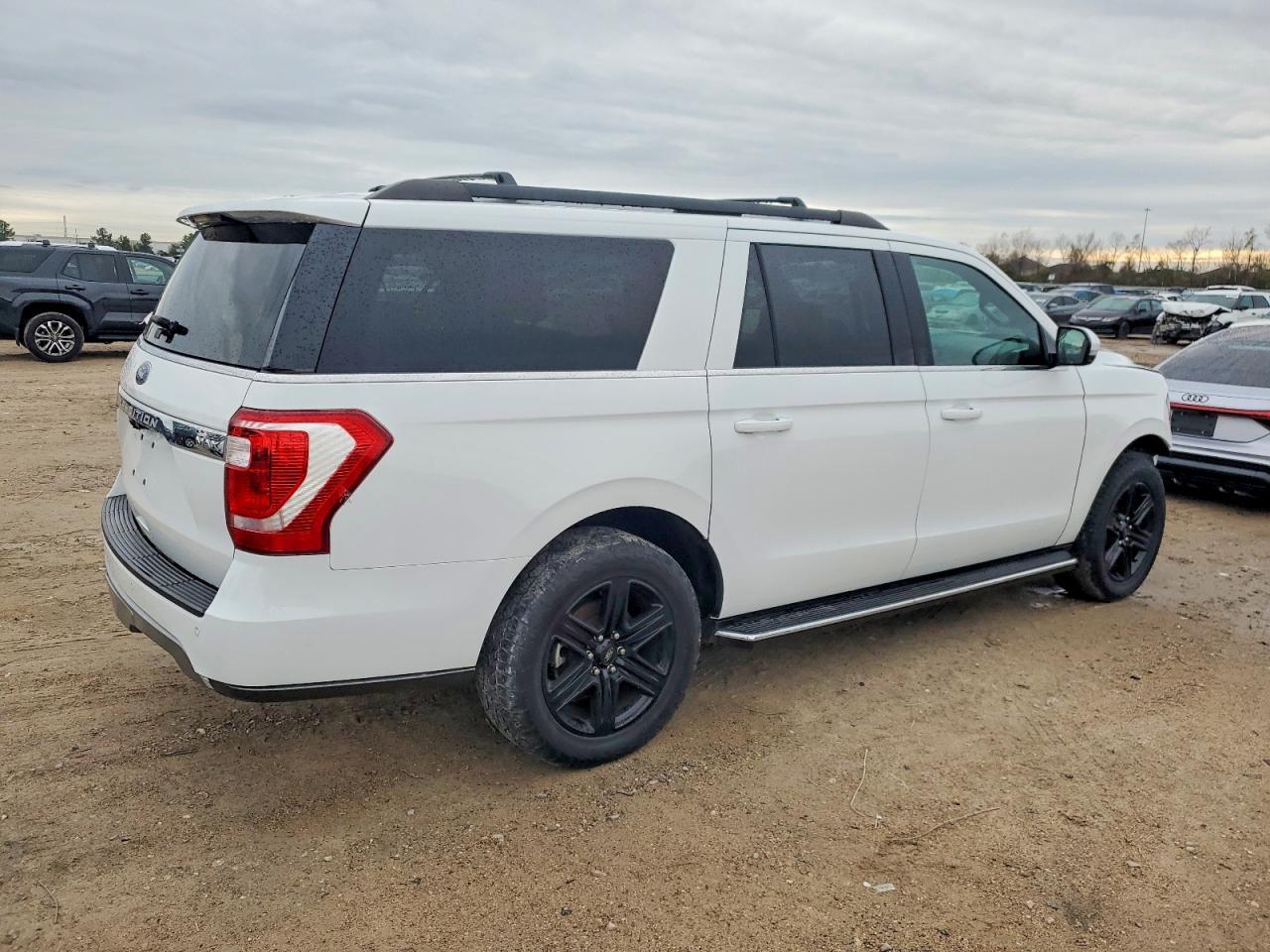 2021 Ford Expedition Max Xlt - Фото 3