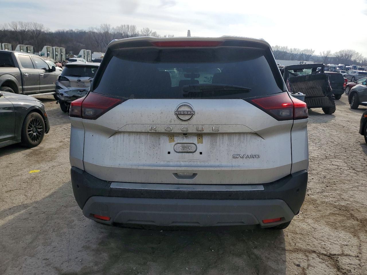 2023 Nissan Rogue Sv - Image 6