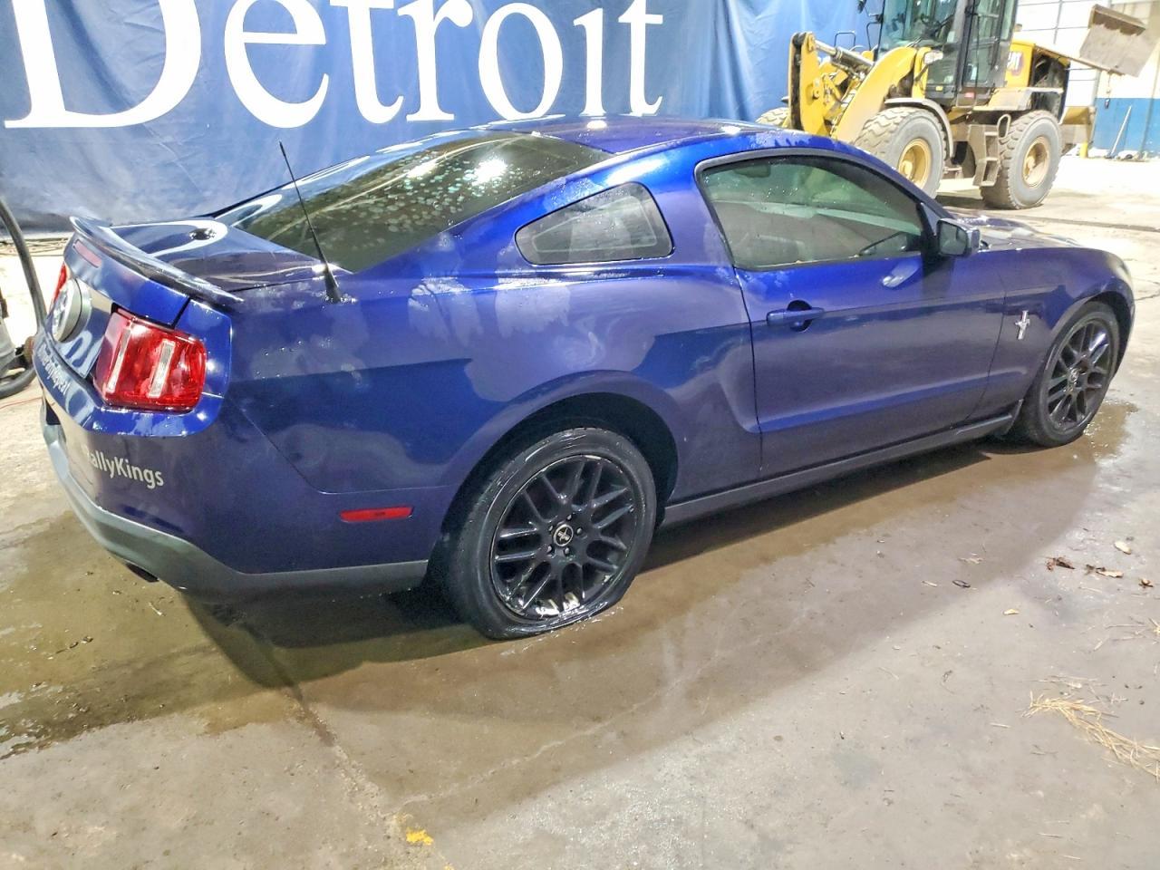 2012 Ford Mustang - Image 3