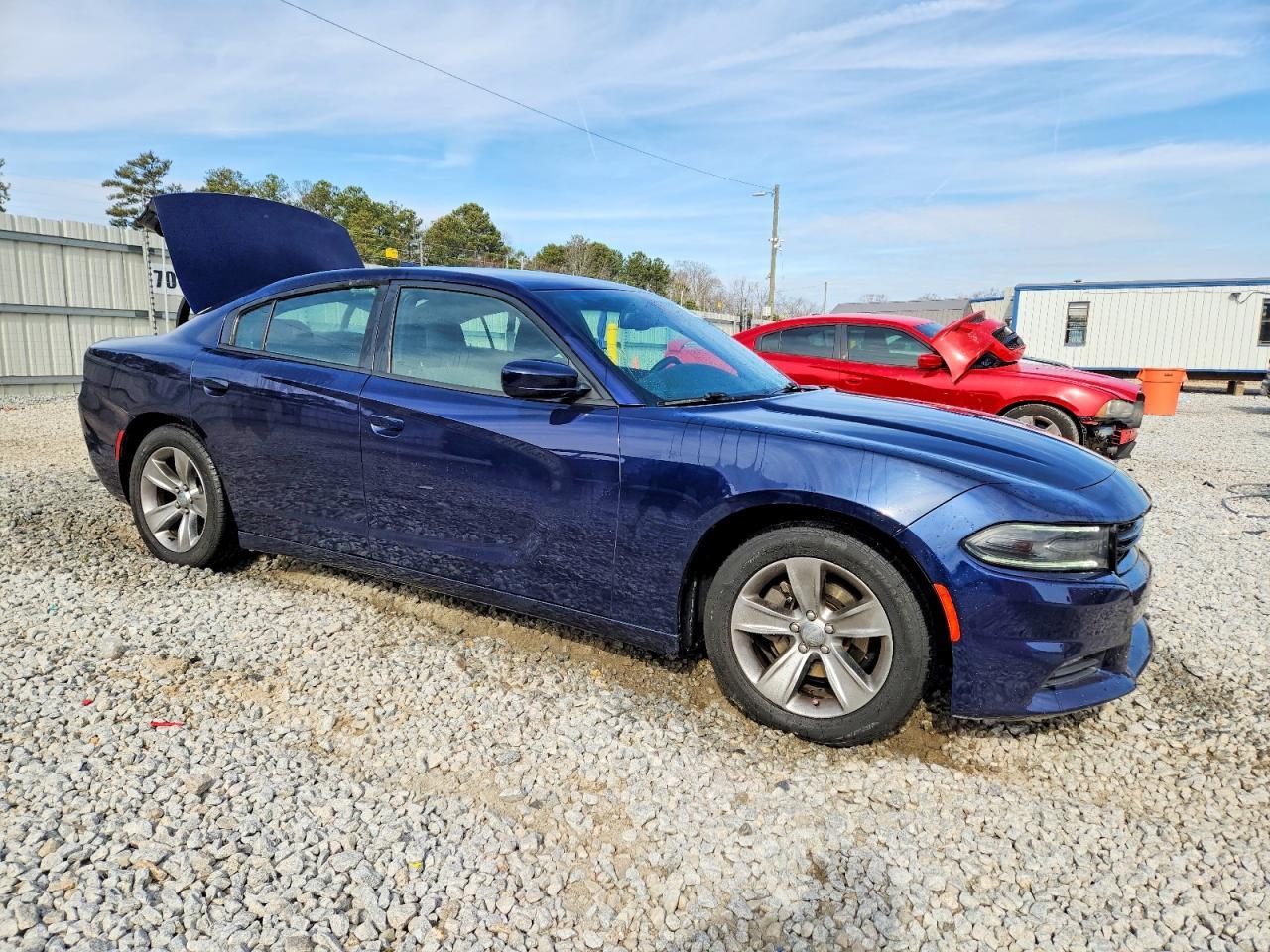 2015 Dodge Charger Sxt - Image 4