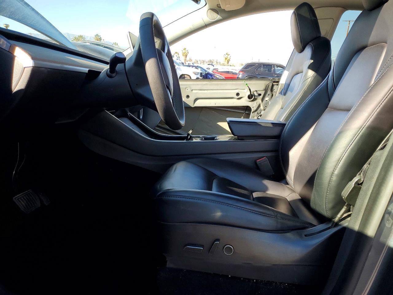 2021 Tesla Model Y - Image 7