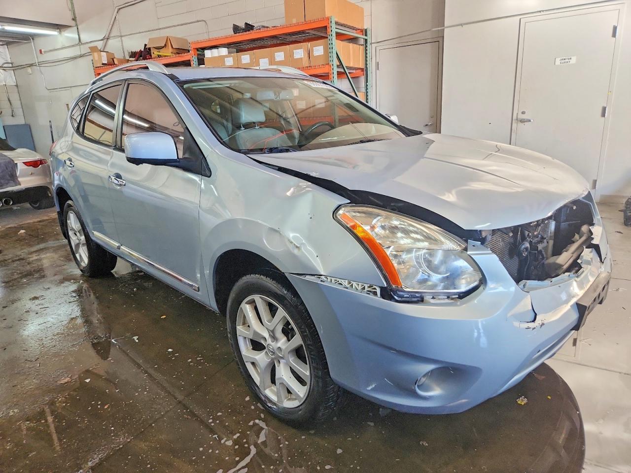 2013 Nissan Rogue S - Image 4