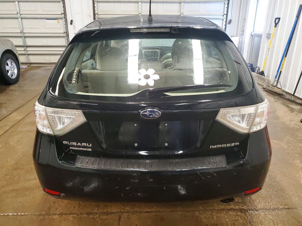 2011 Subaru Impreza 2.5I Premium - Image 6