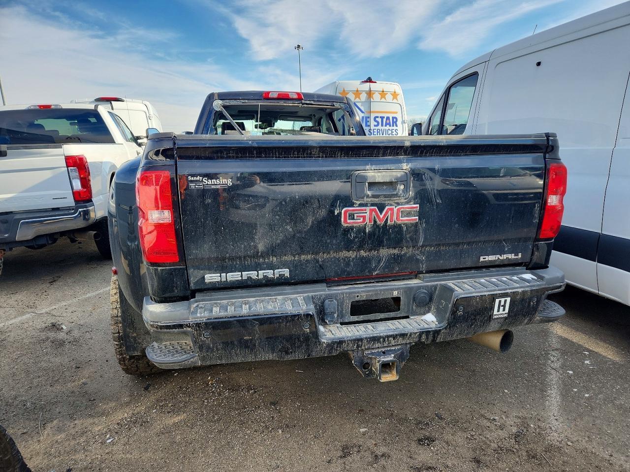 2018 GMC Sierra K3500 Denali - Image 6
