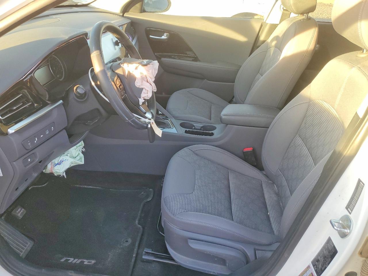 2022 Kia Niro Lx - Фото 7