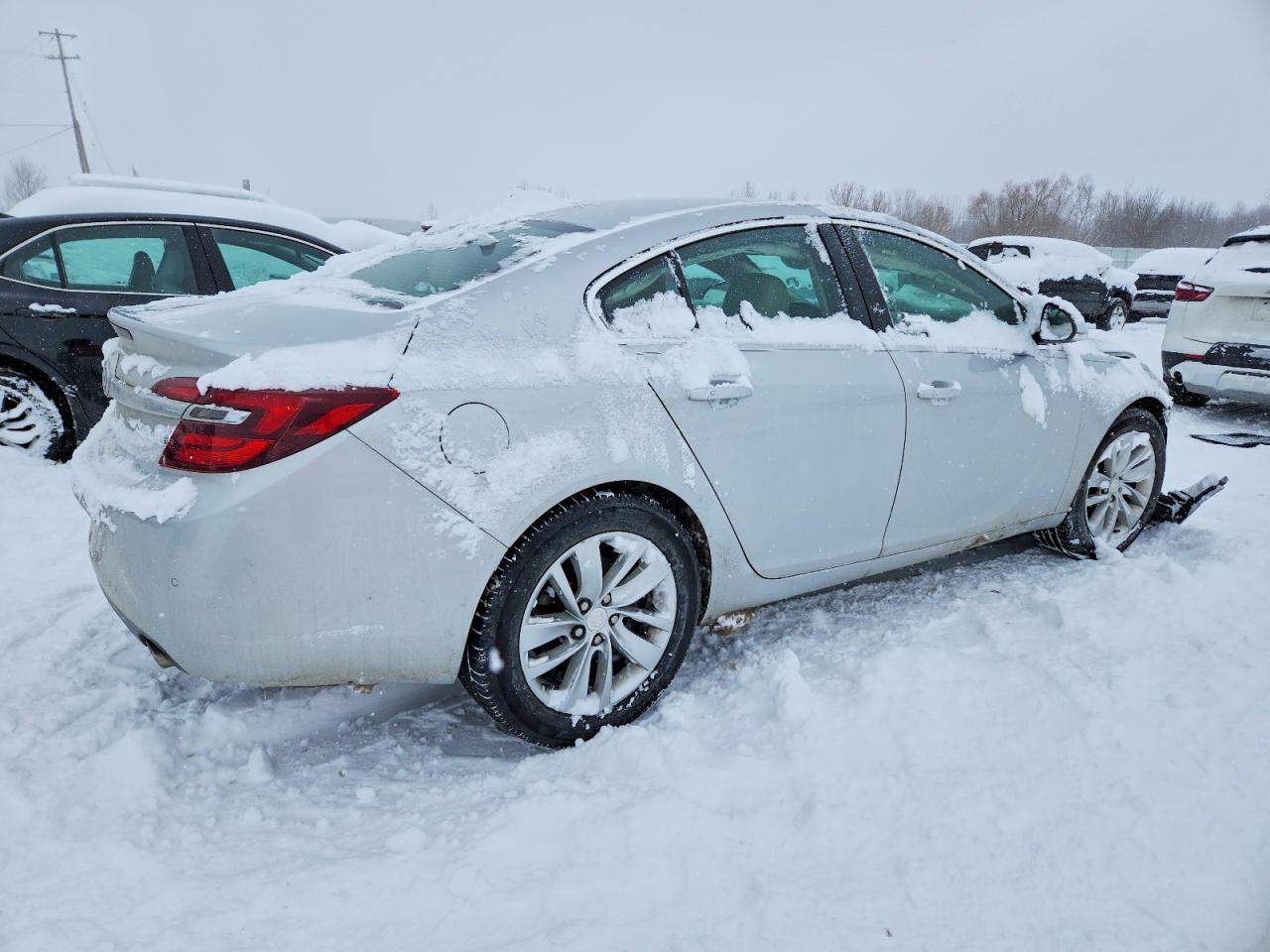 2017 Buick Regal Premium - Фото 3