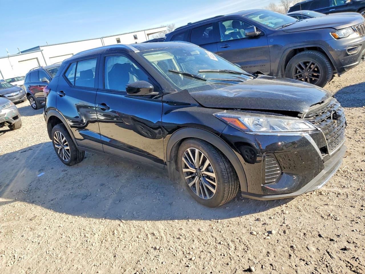 2024 Nissan Kicks Sv - Image 4