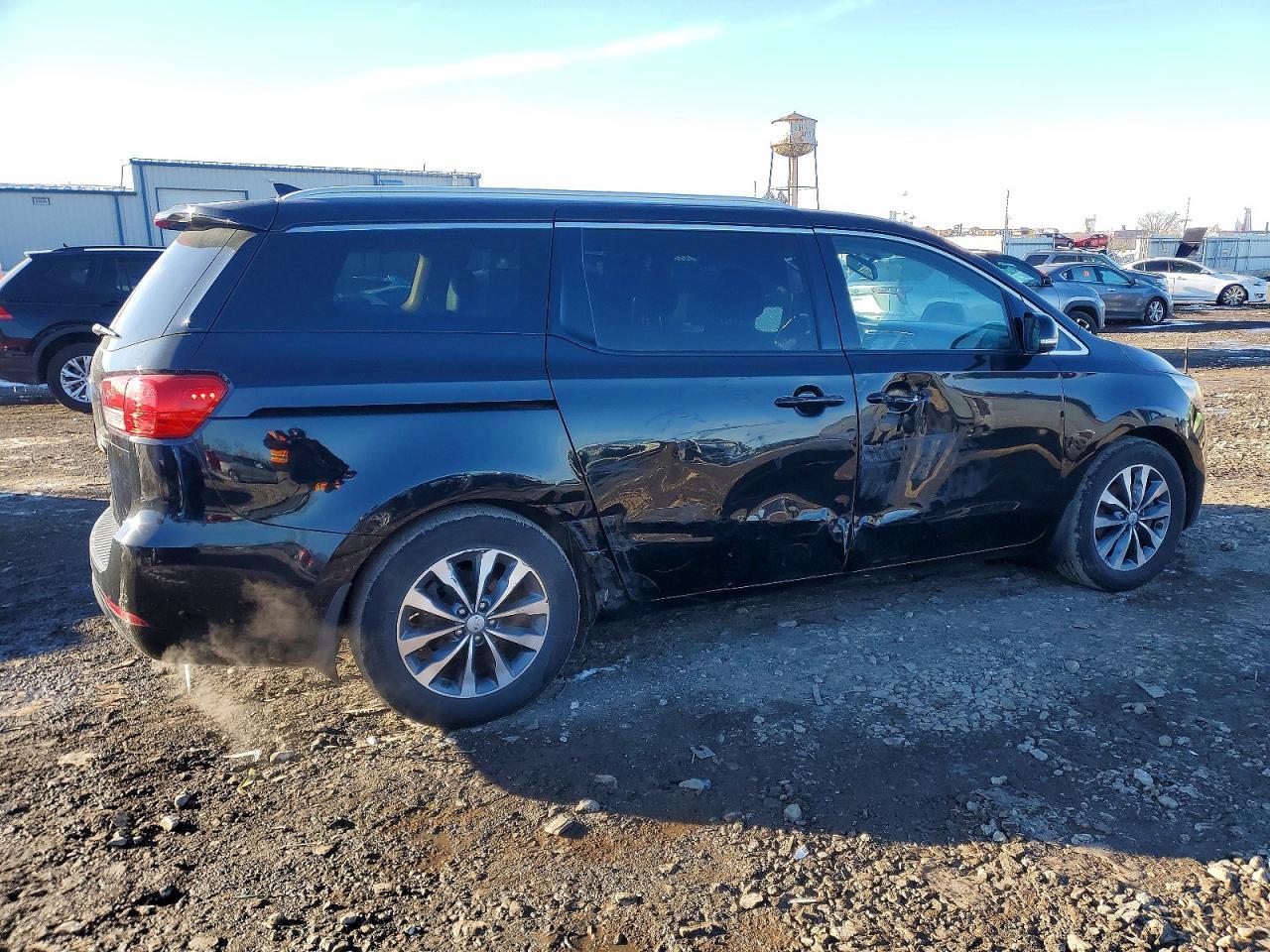 2017 Kia Sedona Ex - Image 3