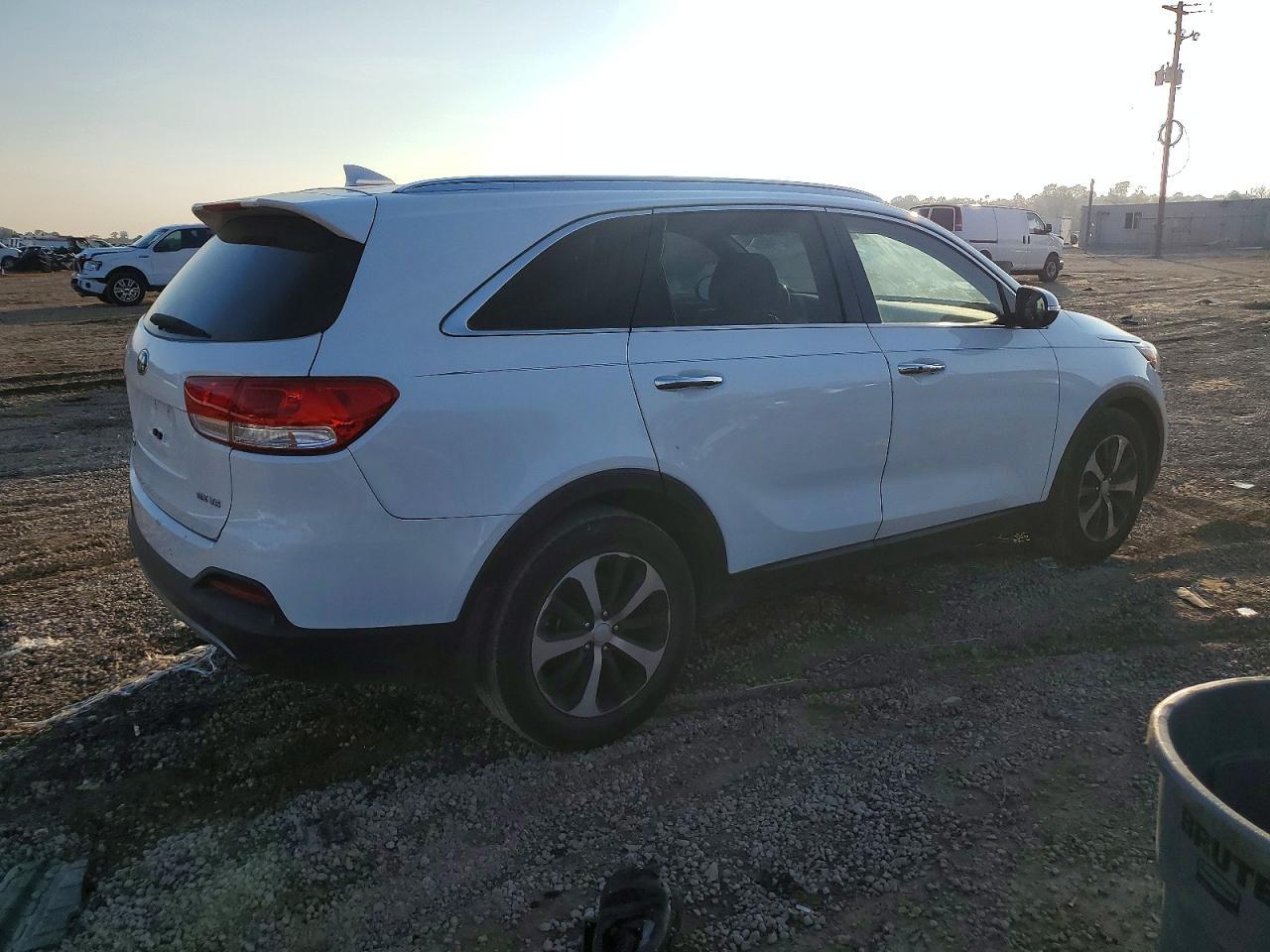 2016 Kia Sorento Ex - Фото 3