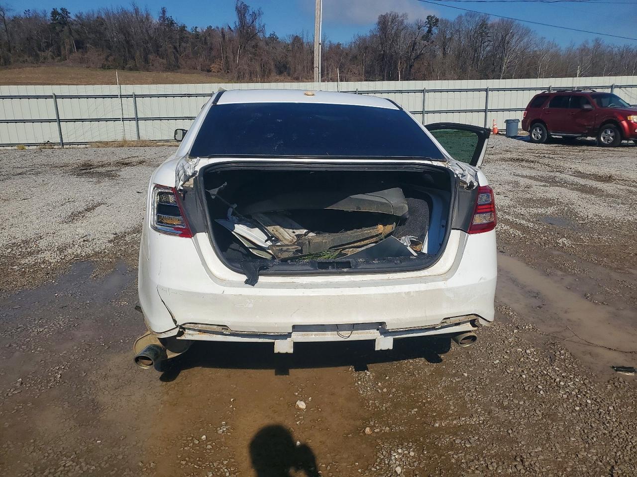 2016 Ford Taurus Se - Фото 6