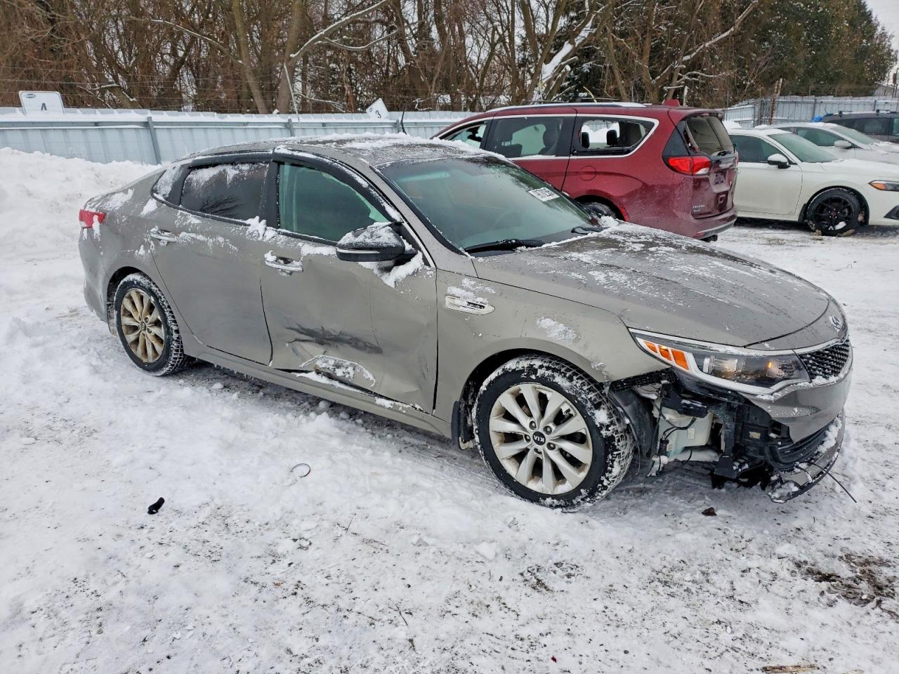 2017 Kia Optima Lx 4Dr - Фото 4