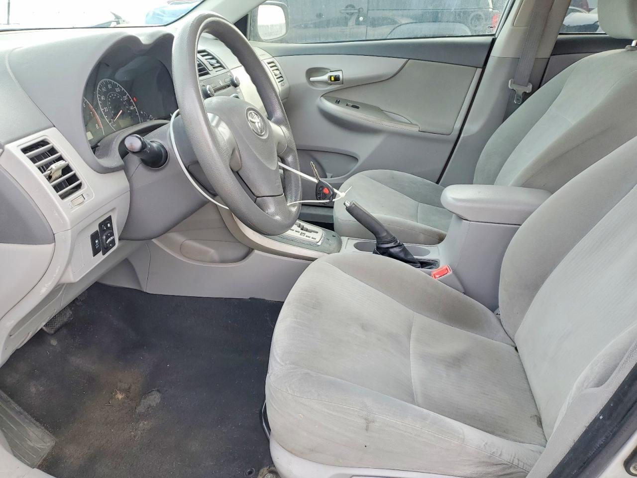 2010 Toyota Corolla - Image 7