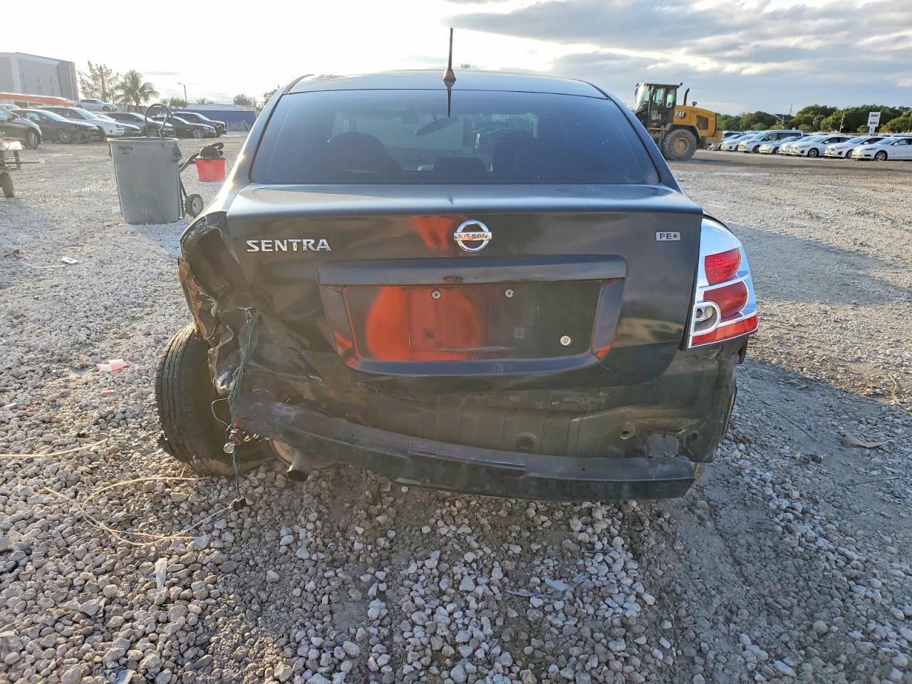 2009 Nissan Sentra 2.0 - Фото 6