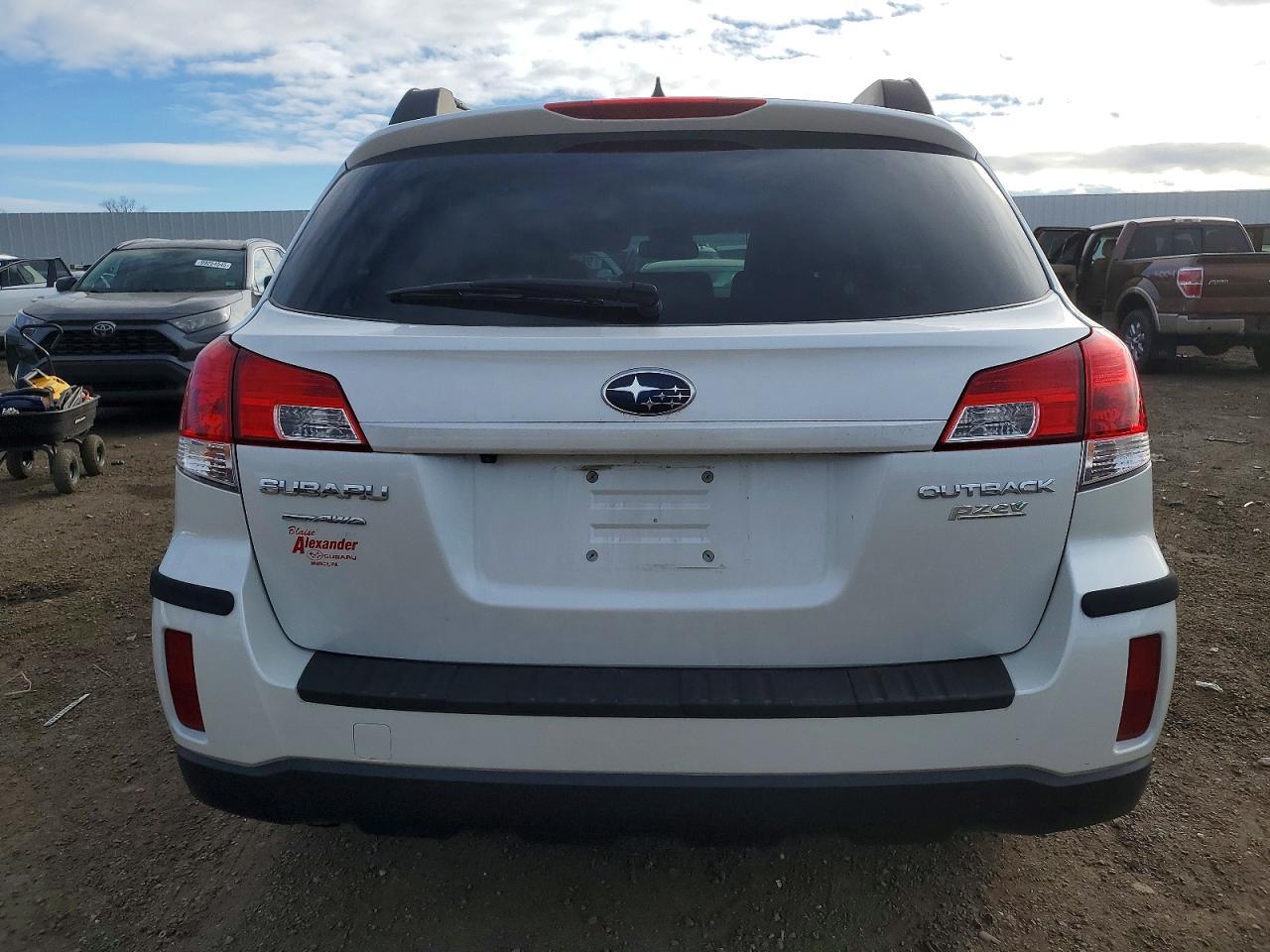 2011 Subaru Outback 2.5I Limited - Фото 6