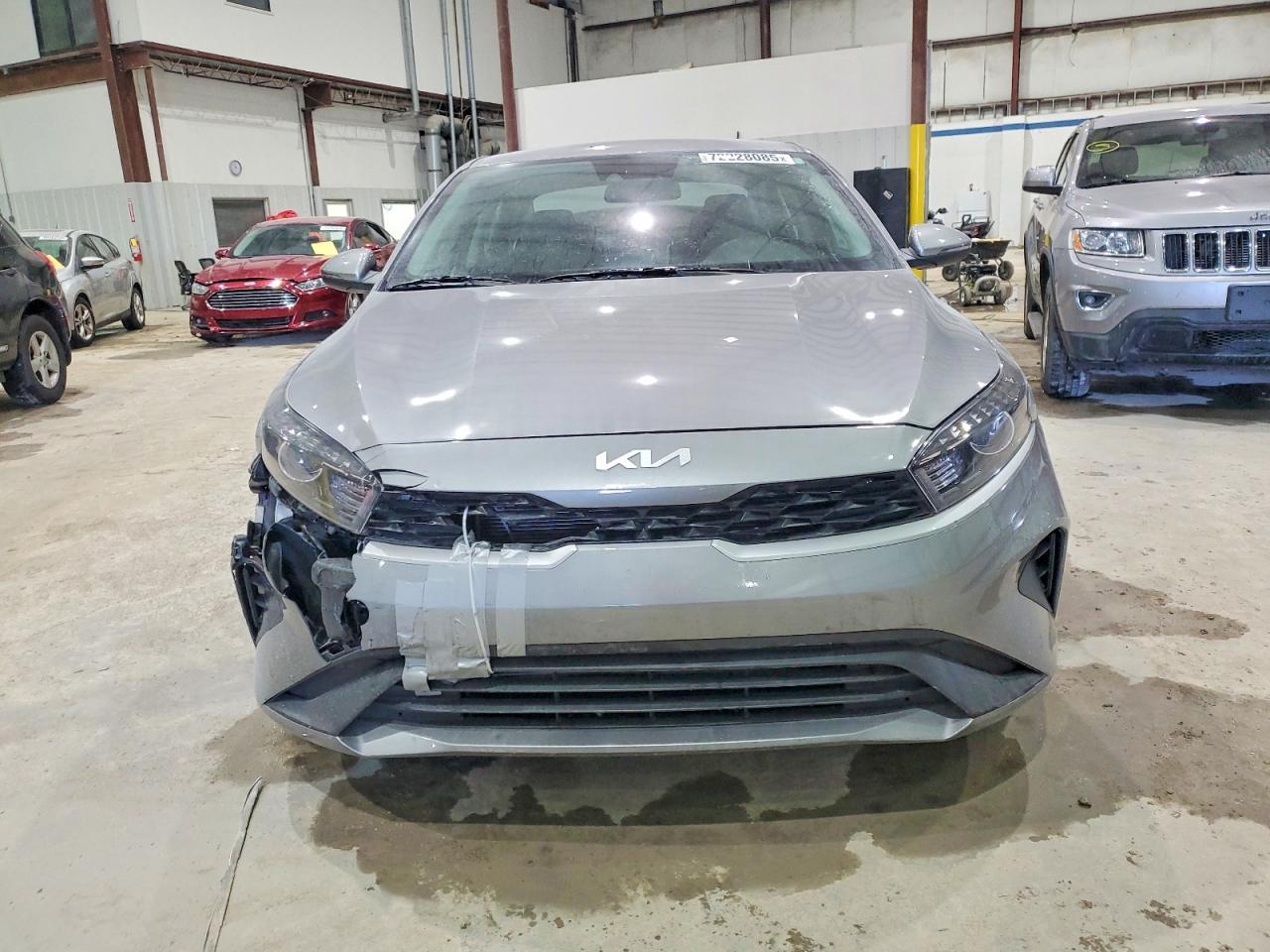 2023 Kia Forte Lxs - Фото 5