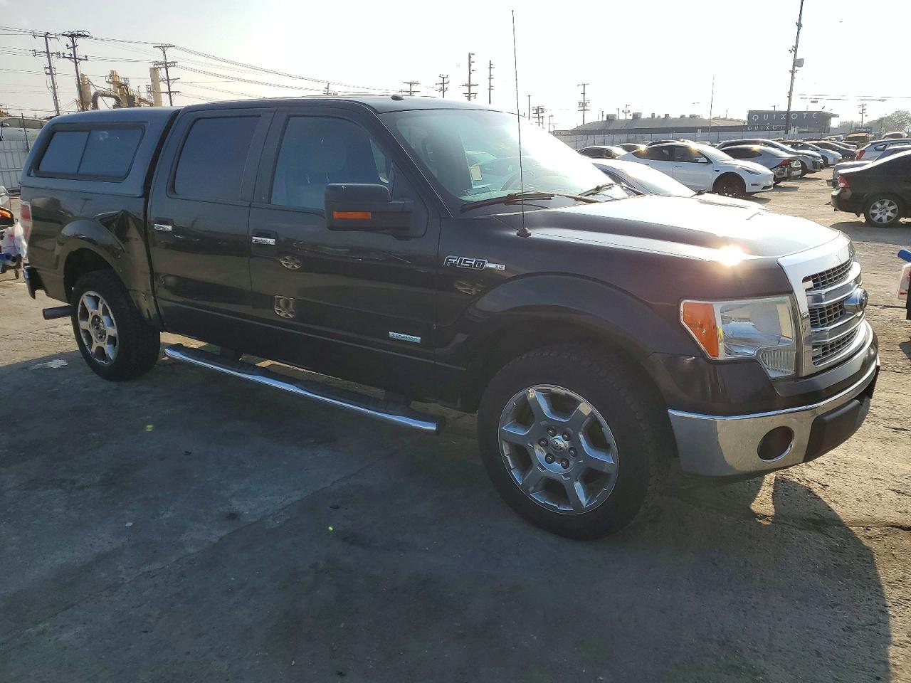 2013 Ford F150 Supercrew - Image 4