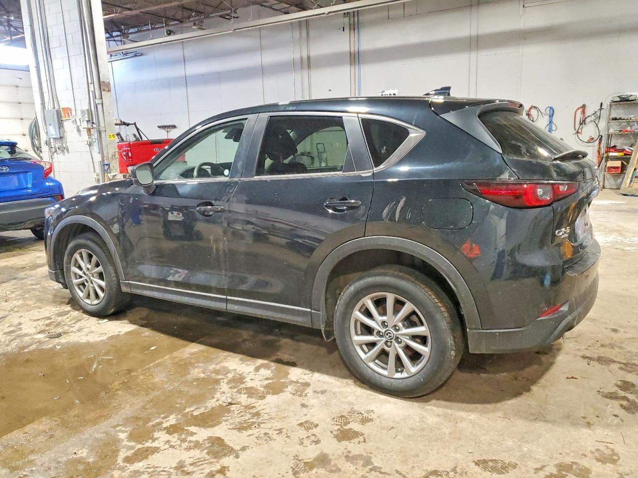 2022 Mazda Cx-5 Gx - Image 2