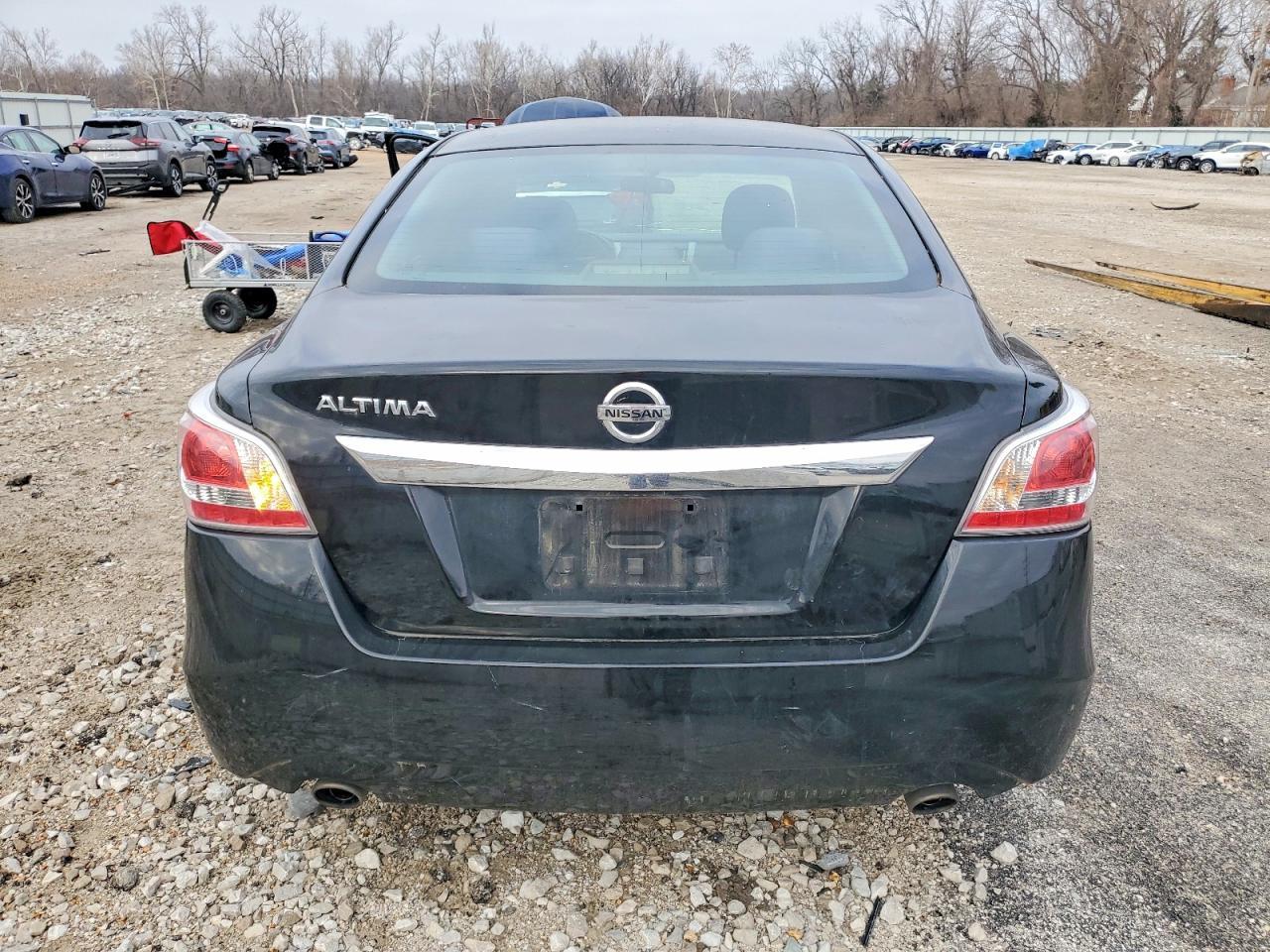 2015 Nissan Altima 2.5 - Фото 6