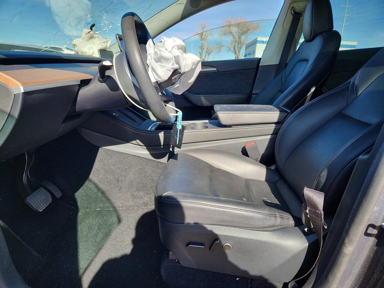 2023 Tesla Model Y - Фото 7