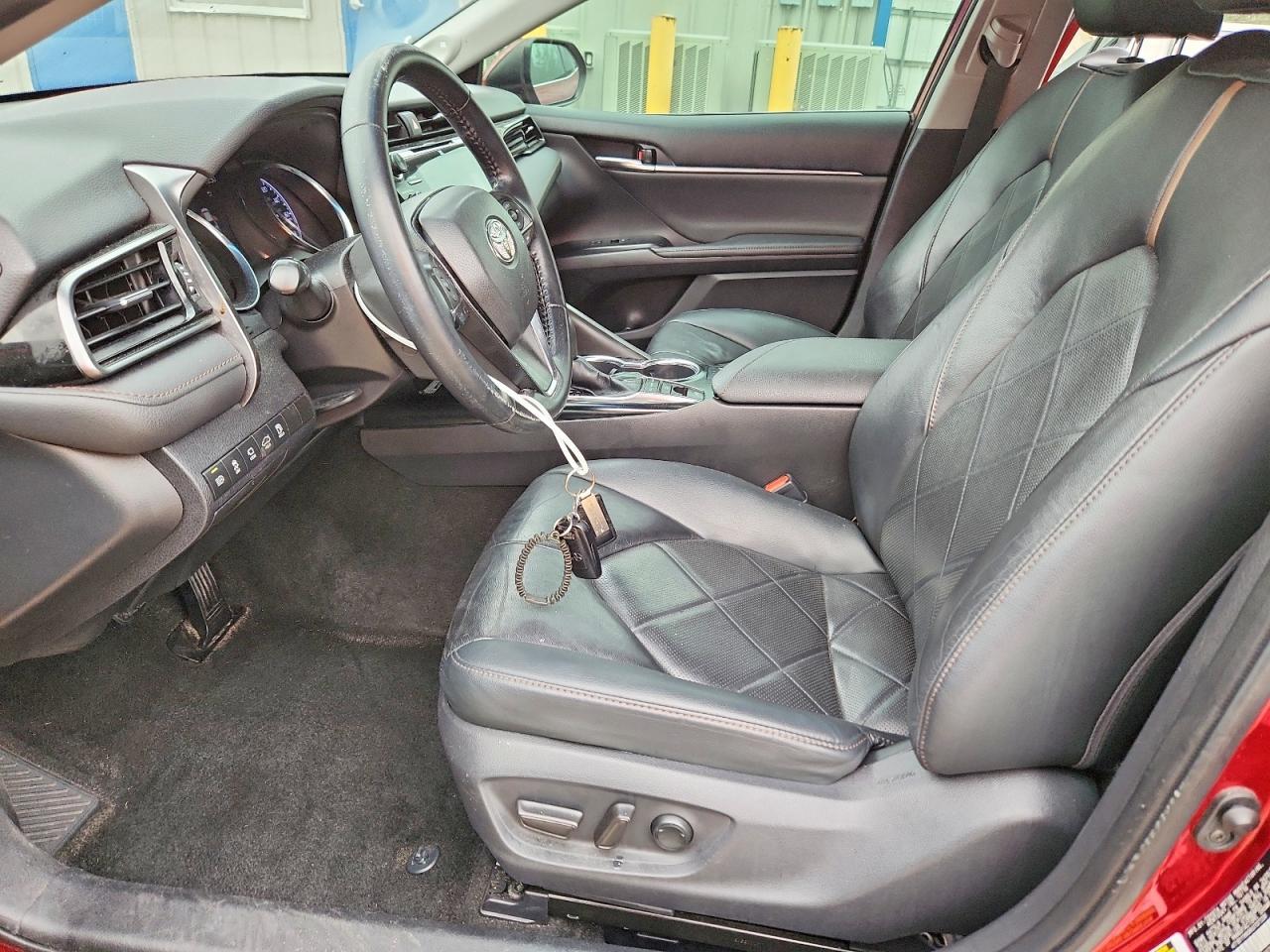 2019 Toyota Camry L - Фото 7