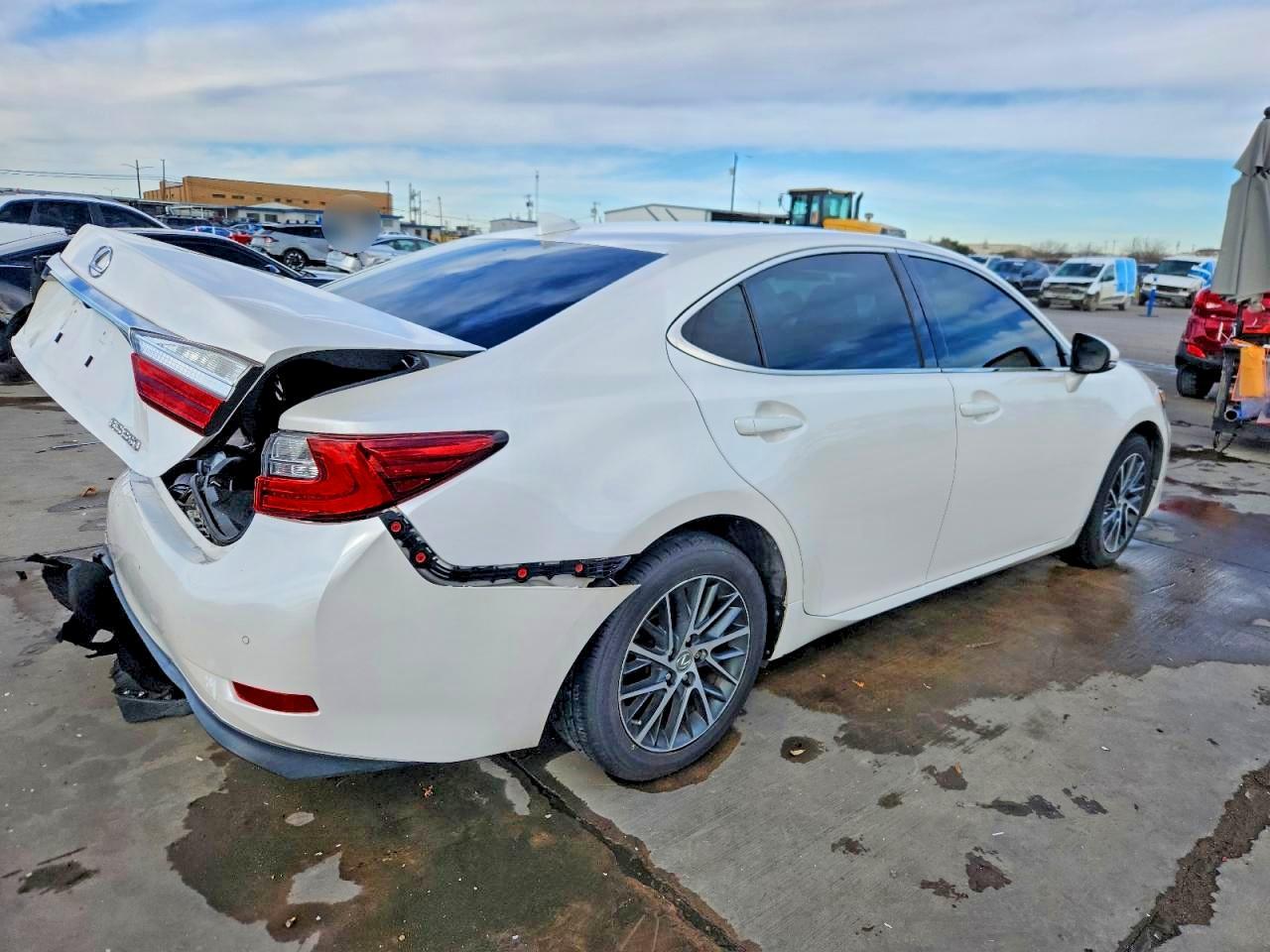 2017 Lexus Es 350 Base - Фото 3